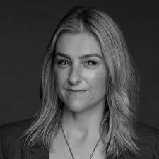 Rochelle Klein's Instagram, Twitter & Facebook