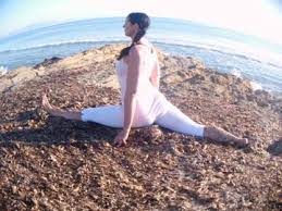 „jeden dienstag habe ich mich auf die yogastunde gefreut, denn vivian gestaltet den unterricht. Yoga Haus Munster Home Facebook