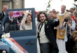 Feige also revealed that kit harington, who played jon snow for eight seasons on game of thrones, has joined the eternals. Game Of Thrones Hochzeit Kit Harington Und Rose Leslie Haben Geheiratet Brautpaar Rose Leslie Heiraten