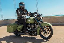 2018 harley davidson motorcycles colors chart 2019 august. 2021 Harley Davidson Road King Special First Look Hot Rod Bagger