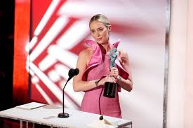 In her latest movie, jungle cruise, which is set to release on 20 july 2020, emily got $9 million. Emily Blunt Measurements Bio Age Height Net Worth And Family