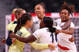 Retrouvez le calendrier complet du tournoi de handball féminin aux jo de tokyo, qui se déroule du 25 juillet au 8 août 2021. Les Bleues Demarrent Par Une Victoire Contre La Hongrie Aux Jo De Tokyo L Equipe