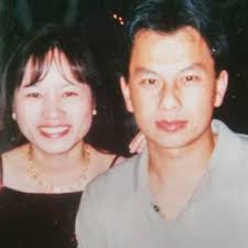 Please Join Us In Celebrating The Life of Our Father Mouage Mouanoutoua.  Thov Caw Kwvtij Neejtsaa Suavdlawg Tuaj Nrug Peb Hlub Peb Txiv XauvZeb  Muasnumtuam Ua Zag Kawg.