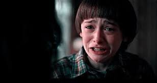 Why does the bad guy chasing 'Hopper' and 'Joyce' look like a T800  Terminator in 'Stranger Things' Season 3?