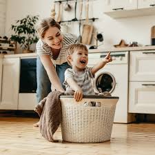 Becoming a parent enters you into a completely new and sometimes overwhelming world. Co Parenting So Funktioniert Das Neue Familienmodell Cosmopolitan