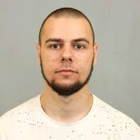 2300+ profilů „Asenov“