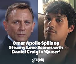 I'm already seated 🔥 Full story in the comments! ⬇️ #Queer #omarapollo  #danielcraig