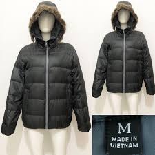 Sedikit perbedaan warna harus diterima. Uniqlo Black Premium Down Coat Jacket Jaket Bulu Angsa Fesyen Pria Pakaian Baju Luaran Di Carousell