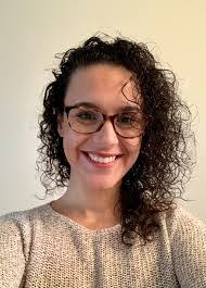 Leah Silva's Instagram, Twitter & Facebook