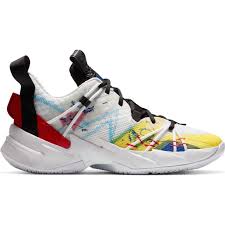 Michael jordan wurde in brooklyn, new york geboren, wuchs aber im ländlichen wilmington, north carolina auf. Air Jordan Why Not Zer0 3 Se Russell Westbrook Flash Shoes Ck6611 100 Basketballschuhe Basketo De