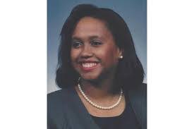 Dana Lecompte's Instagram, Twitter & Facebook