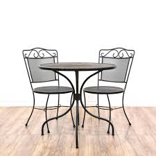 This Bistro Set Is Featured In A Shiny Polished Black Wrought Iron This Cottage Chic Dining Set Has 2 Chairs With Bistro Set Vintage Furniture Vintage House