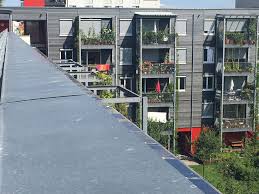 Als genossenschaftswohnungen werden immobilien bezeichnet, die von einer gemeinnützigen bauvereinigung errichtet und deren mitgliedern überlassen werden. Was Einer Nicht Schafft Schaffen Viele Gemeinsam Bauen In Munchen Mucbook