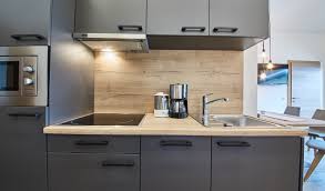 W vanity in pearl gray with white vanity top has classic styling that will complement a wide variety of bath or powder room decor. Apartments Ihr Appartement Urlaub In Saalbach