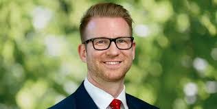 Rebecca Murchison's Instagram, Twitter & Facebook