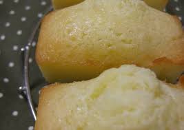 This collection of recipes will give you lots i usually end up with extra whites, and have. Langue De Chat Cakes To Use Up Egg Whites Recipe By Cookpad Japan Cookpad
