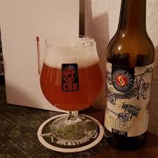 Heute Mochte Ich Euch Mal Das Tilia Vorstellen Brauerei Schoppebraeu Herkunft Deutschland Es Zeigt Sich Im Glas In Einem Wine Glass Glassware Glass