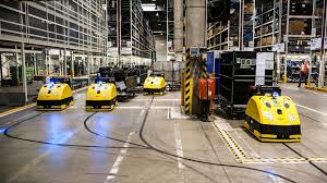 ˈʃkoda (listen)), is a czech automobile manufacturer founded in 1895 as laurin & klement and headquartered in mladá boleslav, czech republic. Sklady Dilu Skoda Auto Kvasiny Vypadaji Jako Kulisy Sci Fi Filmu Diky Robotum Autobible Cz