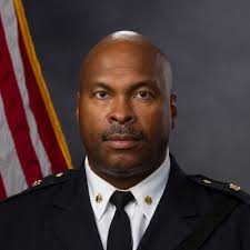 A sign of progress' — Prairie Village names Maj. Byron Roberson as city's  first Black police chief