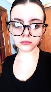 Olivia Mackie's Instagram, Twitter & Facebook