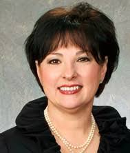 Debra Lockwood's Instagram, Twitter & Facebook