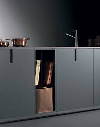 Hd23 Kitchen With Integrated Handles By Rossana Design Massimo Castagna Modern Kitchen Design Kitchen Design Kitchen Inspiration Modern