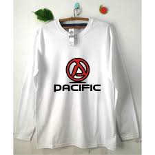 Ada banyak kaos pria lengan pendek jenis ini, mulai dari kaos polos tanpa motif, bergaris vertikal dan horizontal, pake corak ataupun gambar, sampai ke bahan kaos bertudung biasanya tersedia dalam model kaos lengan panjang. Kaos Panjang Lengan Pendek Pria Kaos Pria Tampan Lengan Panjang Pria Lengan Pendek Kerah Ketat Setengah Tinggi Sweater Kemeja Bot Shopee Indonesia Kaos Lengan Pendek Ini Biasanya Membuat Para Pemakainya