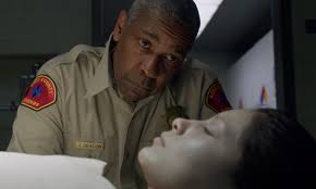 Two cops track down a serial killer. The Little Things Trailer Denzel Washington Jared Leto Rami Malek Indiewire