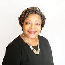 Claire Mcgee's Instagram, Twitter & Facebook