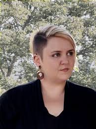 Vita & Pressestimmen zu Fantasy-Autorin Elea Brandt