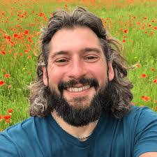 Keri Mast's Instagram, Twitter & Facebook