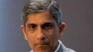 Vimal Kapoor's Instagram, Twitter & Facebook