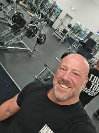 When leg day starts paying off 💪🏋️❤️🎃