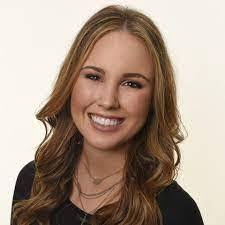 Liza Blevins's Instagram, Twitter & Facebook