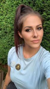 Professioneller Hausmeisterservice in Wiesbaden: Sabrina Blum Angebote