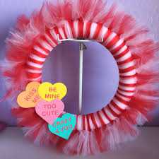 It's quick, easy and inexpensive, but looks so pretty with the pink and silver color scheme. Make A Sweet And Simple Tulle Valentine S Wreath Make