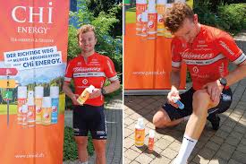Loana lecomte wins a difficult xco world cup in les gets. Mountainbike Profi Mathias Fluckiger Zu Besuch Bei Der Piniol Ag Datasport