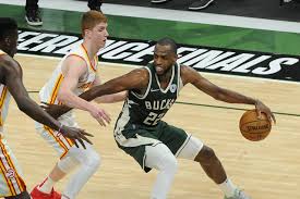 Giannis antetokounmpo, khris middleton, and paul george just did something no three players have done in a single postseason. Nba World Reacts To Dominating Performance From Khris Middleton In Milwaukee Bucks Game 3 Win