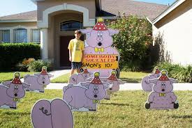 Birthday Lawn Signs Rental Toronto Birthday Lawn Signs By Front Yard Smiles 813 777 7185 Birthday Lawn Signs Birthday Yard Signs Lawn Sign