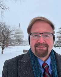 Watch the latest #DistrictDialogue where I talk about my mission to fix how  Washington works.