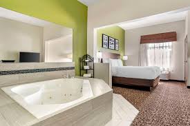 Hotels in Montgomery from $36 - Find Cheap Hotels with momondo