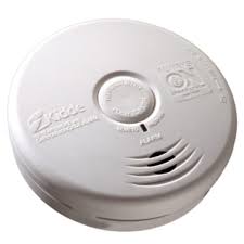 As the result, you can seed up the reaction time when there is an emergency situation in. Kidde P3010k Co Worry Free Kitchen Sealed Battery Power Smoke Co Alarm