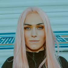 SHAY DE CASTRO (@shaydecastro) • Instagram photos and videos