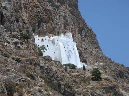 Maybe you would like to learn more about one of these? Agia Eirhnh Xrysobalantoy To Palaiohmerologitiko Monasthri Sth Lykobrysh Ekklhsia Online