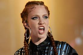 Compra la música de jess glynne en vinilo, cd u otros formatos en el mercado online de discogs. Jess Glynne Claims She Was Discriminated Against At Restaurant