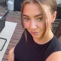 100+ perfiles de «Wallstedt»