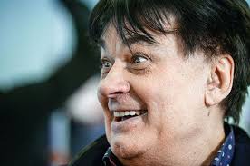 Слушайте песни александр серов в хорошем качестве. Tebya Povesit Nado Tvar Pochemu Aleksandr Serov Voyuet S Zhenshinami Persona Kultura Argumenty I Fakty