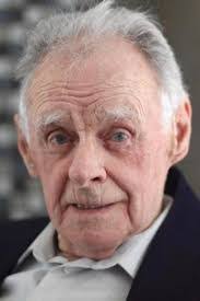 Robert Vahey's Instagram, Twitter & Facebook