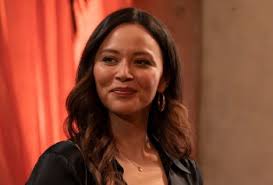 The Rookie' Melissa O'Neil Talks Valentine's Episode, Chenford Drama