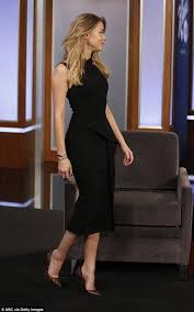 See more ideas about amber heard, amber heard hot, amber head. Amber Heard Is Sensational In Form Fitted Black Midi Dress Amber Heard Style Amber Heard Black Midi Dress